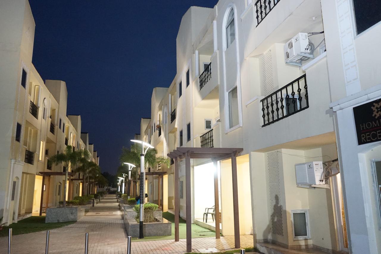 Home-Like Infinity Resort Vrindavan Exterior photo
